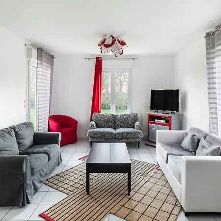 Tranquil Garden Retreat By The Sea Prázdninový dům